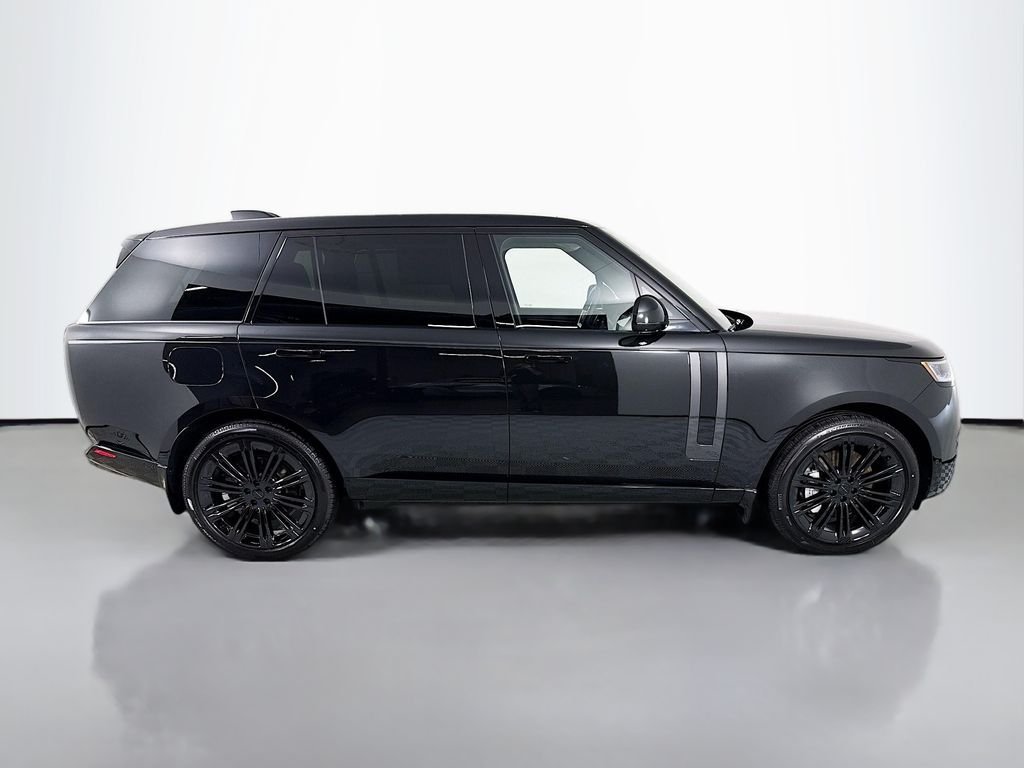 New 2026 Santorini Black LAND ROVER SE LWB 7-Seats / V8 image 8