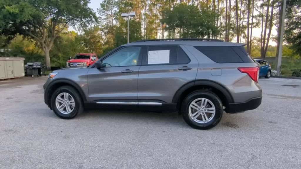 Used 2023 Carbonized Gray Metallic Ford XLT image 14