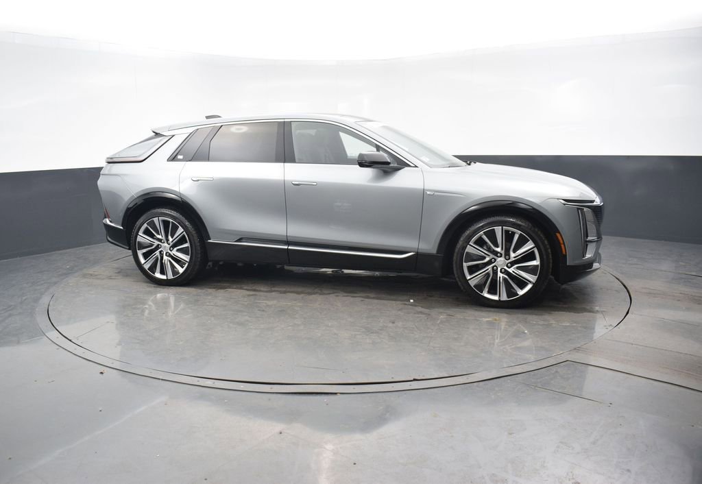 2024 CADILLAC LYRIQ - Image 6