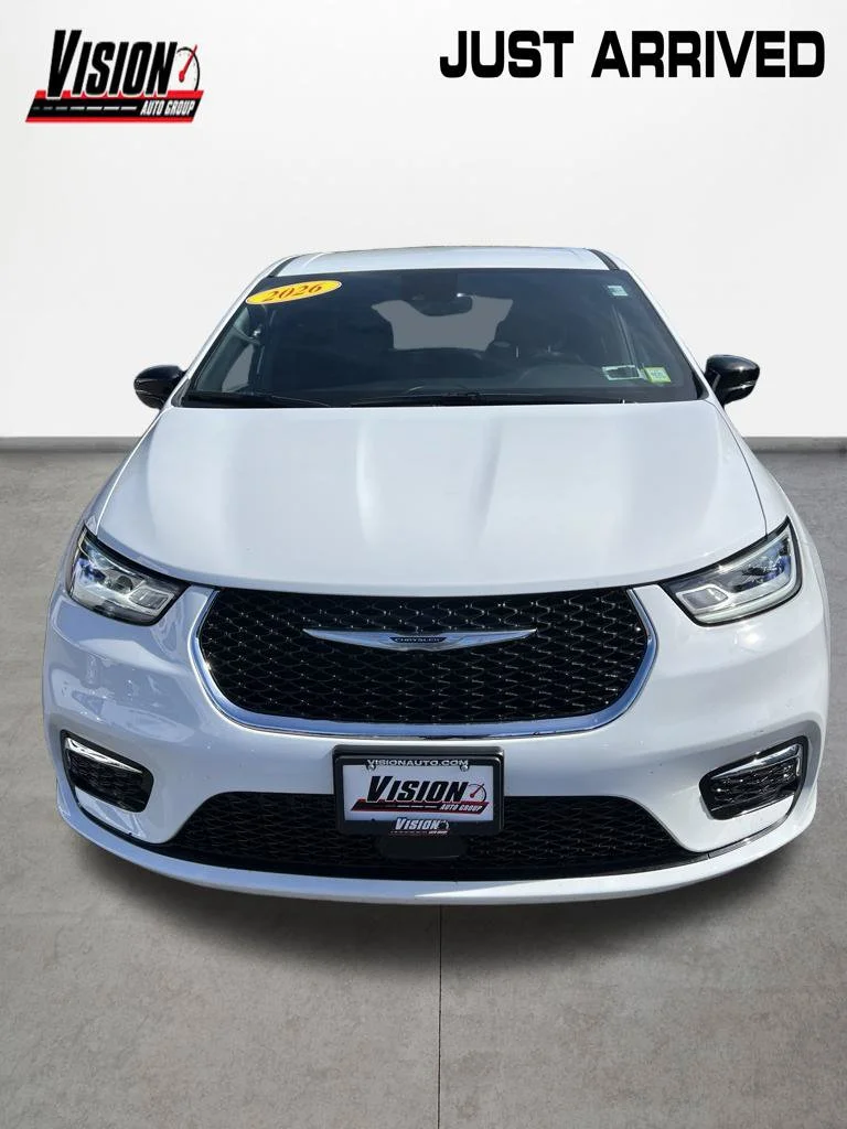 2026 Chrysler Pacifica