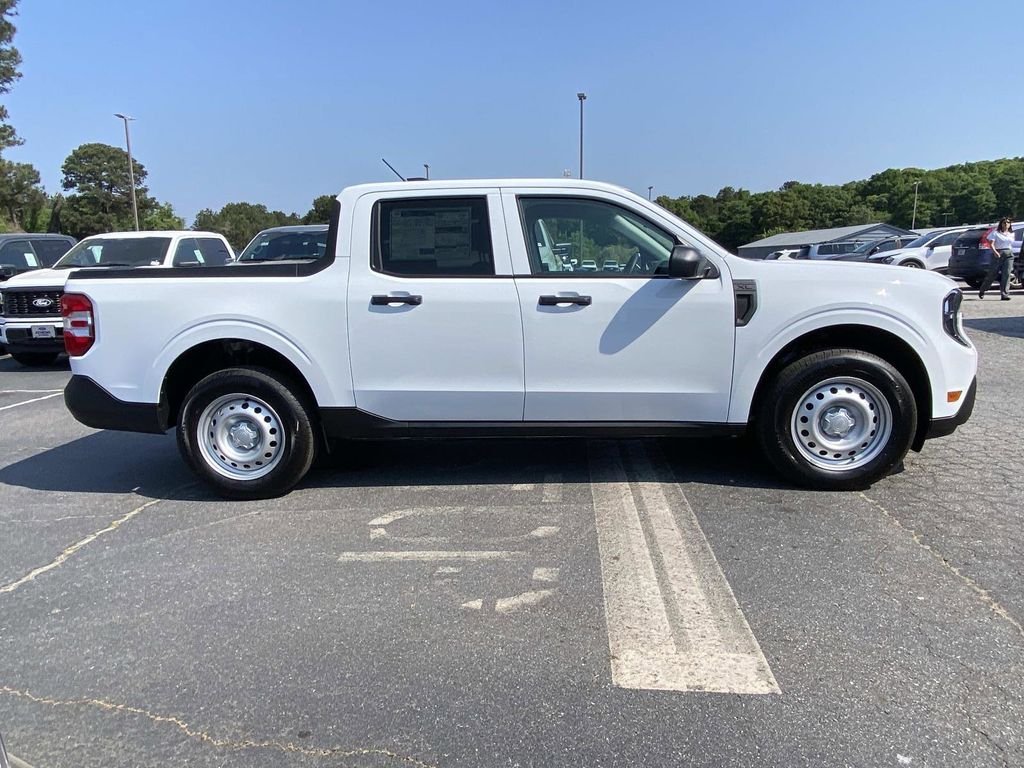 New 2026 Oxford White Ford XL image 2