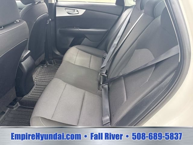2024 Kia Forte LXS - Photo 14