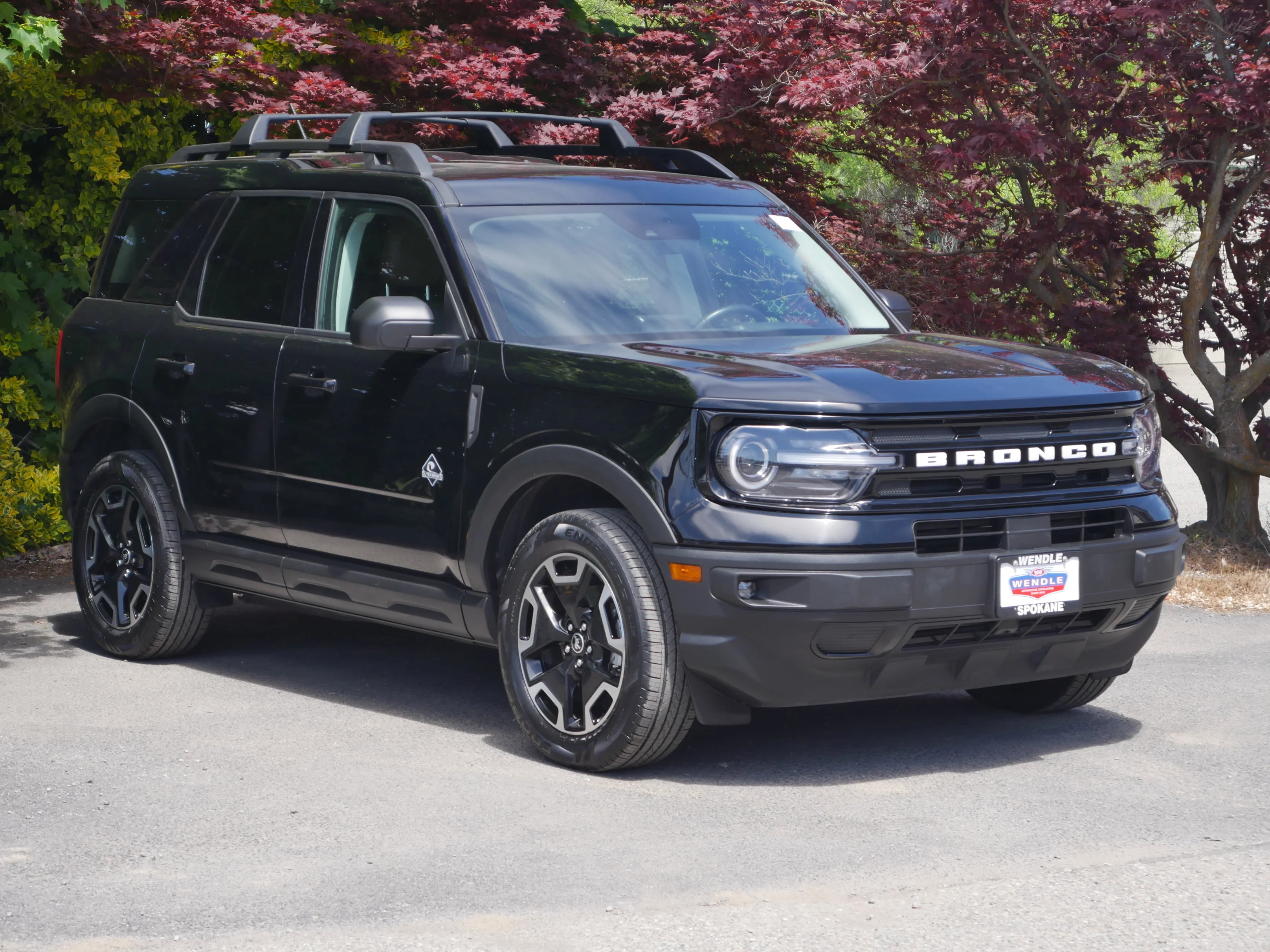 Certified Used 2023 Shadow Black Ford Outer Banks image 30