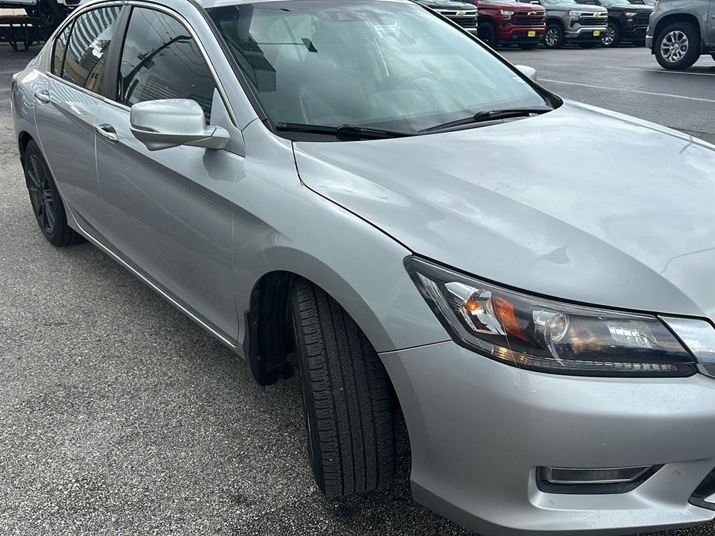 2013 Honda Accord EX-L Auto's photo
