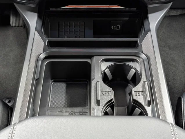New 2026 Glacier Gray Metallic Tri-Coat Ford F-250® Lariat® image 50