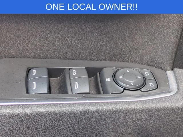 Used 2025 Gray Chevrolet RST image 14