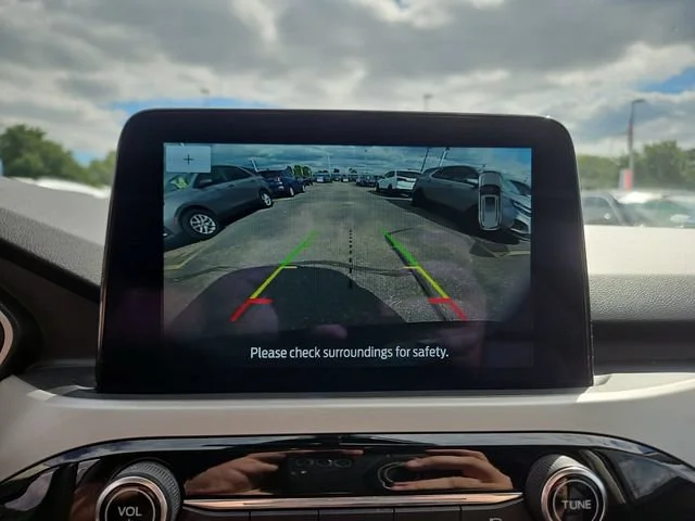 Used 2022  Ford SEL image 21