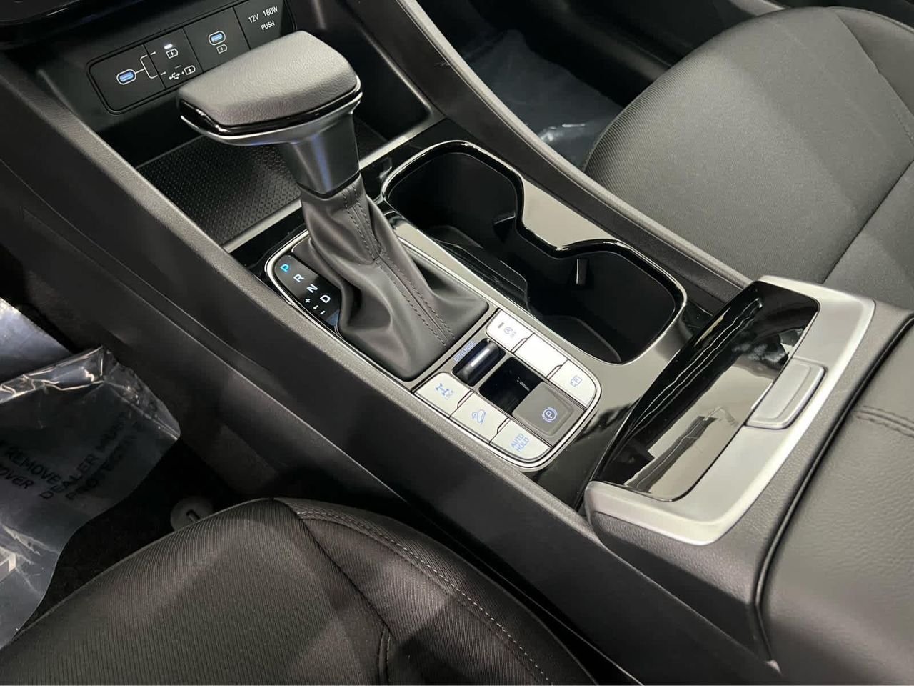 New 2026 Phantom Black Hyundai SEL AWD image 18