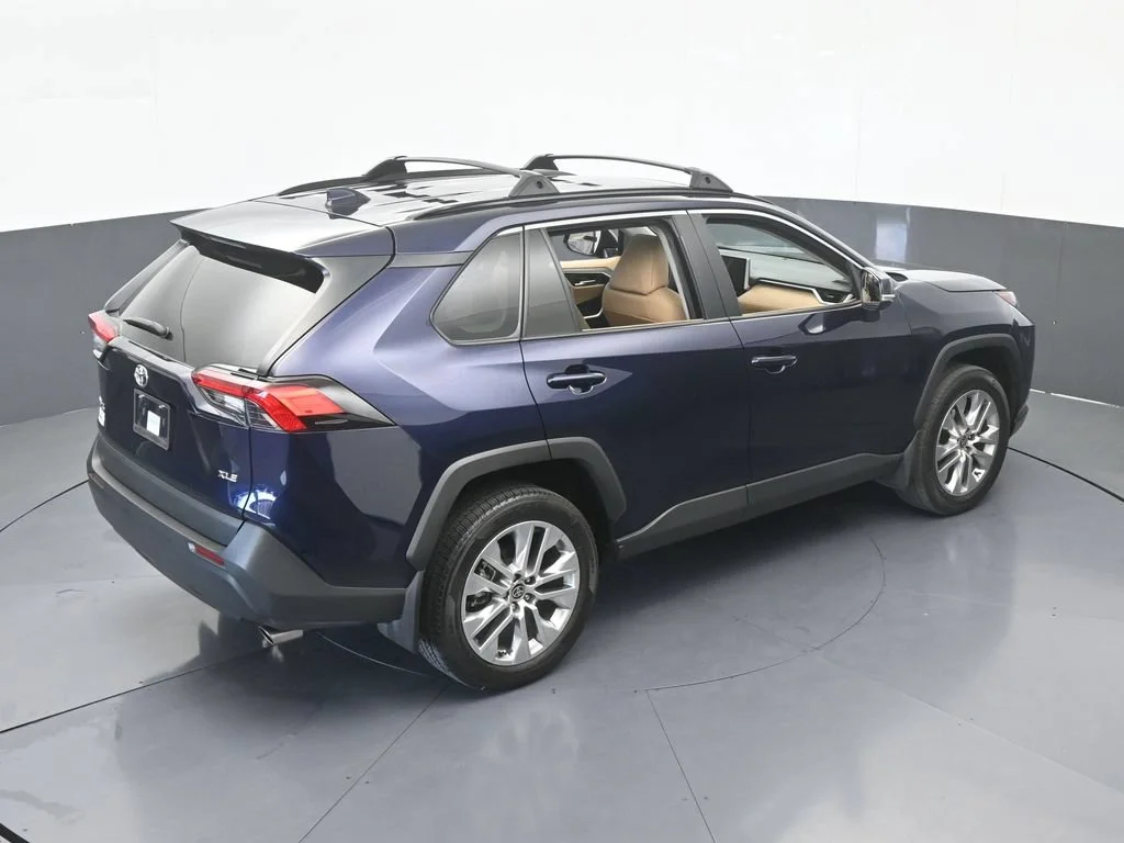 Used 2025 Blueprint Toyota XLE Premium image 52