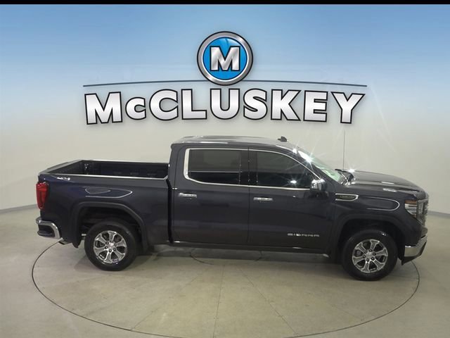 Certified Used 2025 Titanium Rush Metallic GMC SLT image 12