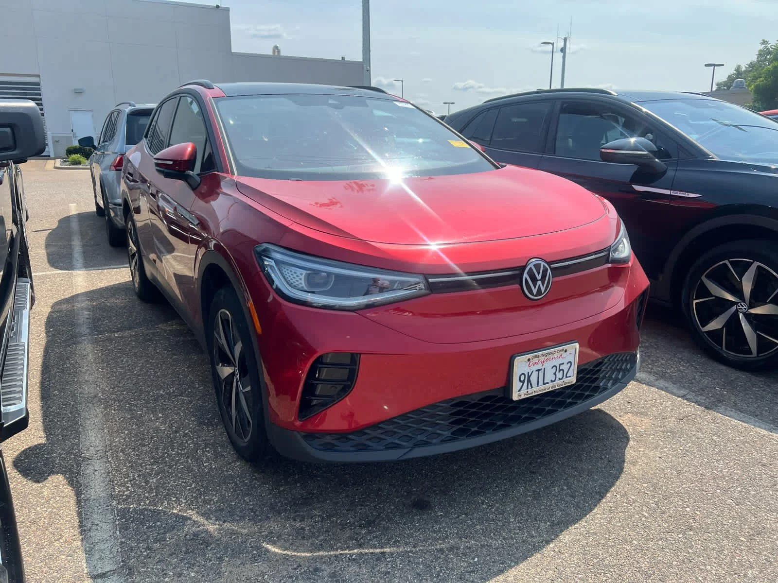 Certified 2023 Volkswagen ID.4 PRO S with VIN 1V2WNPE85PC034154 for sale in Minneapolis, MN