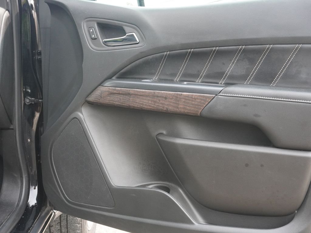 Used 2022 Black GMC Denali image 20