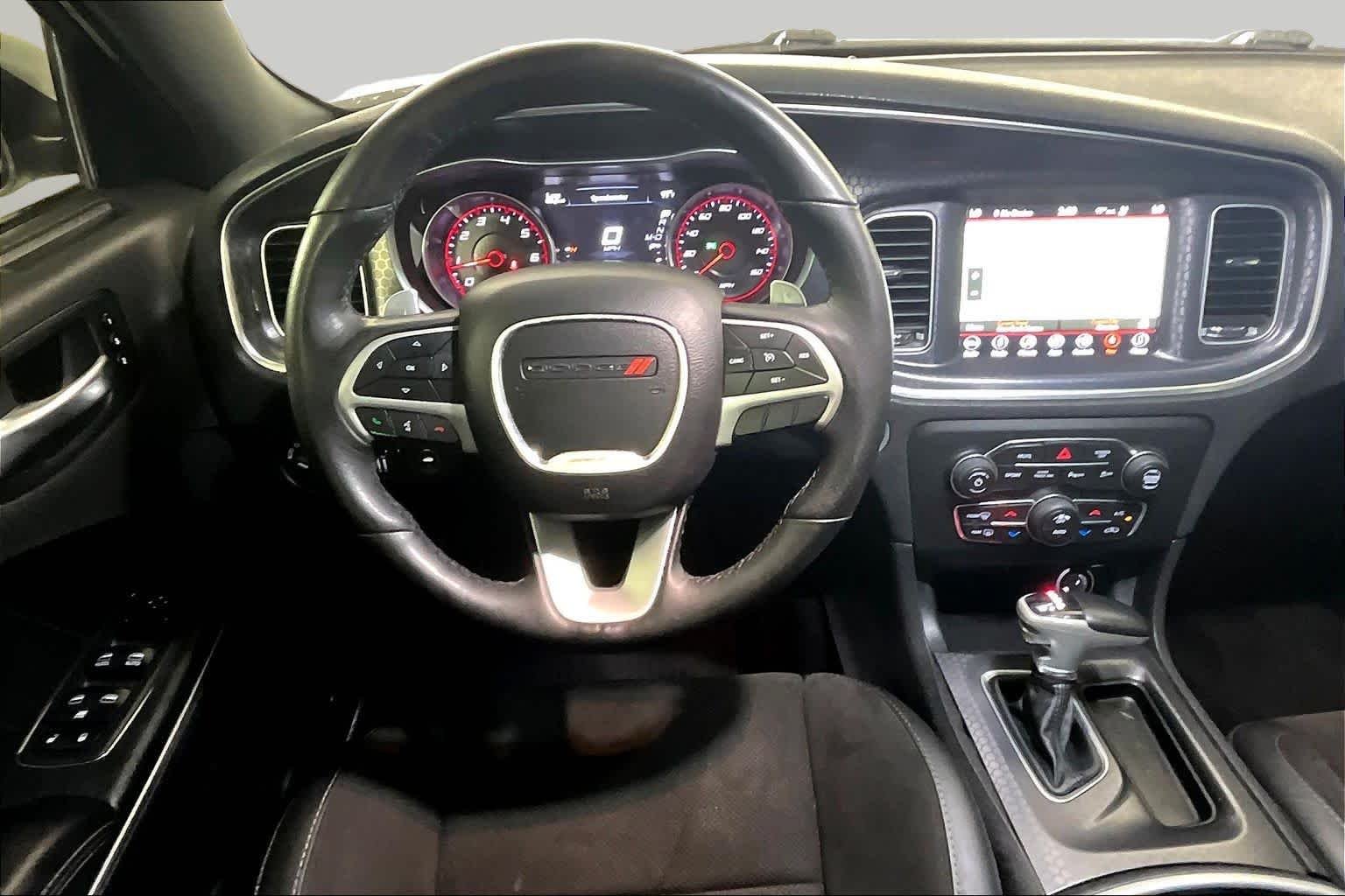 Used 2018 White Knuckle Clearcoat Dodge R/T image 6