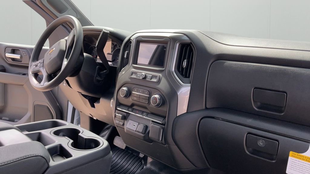 New 2026 Summit White Chevrolet Work Truck image 12