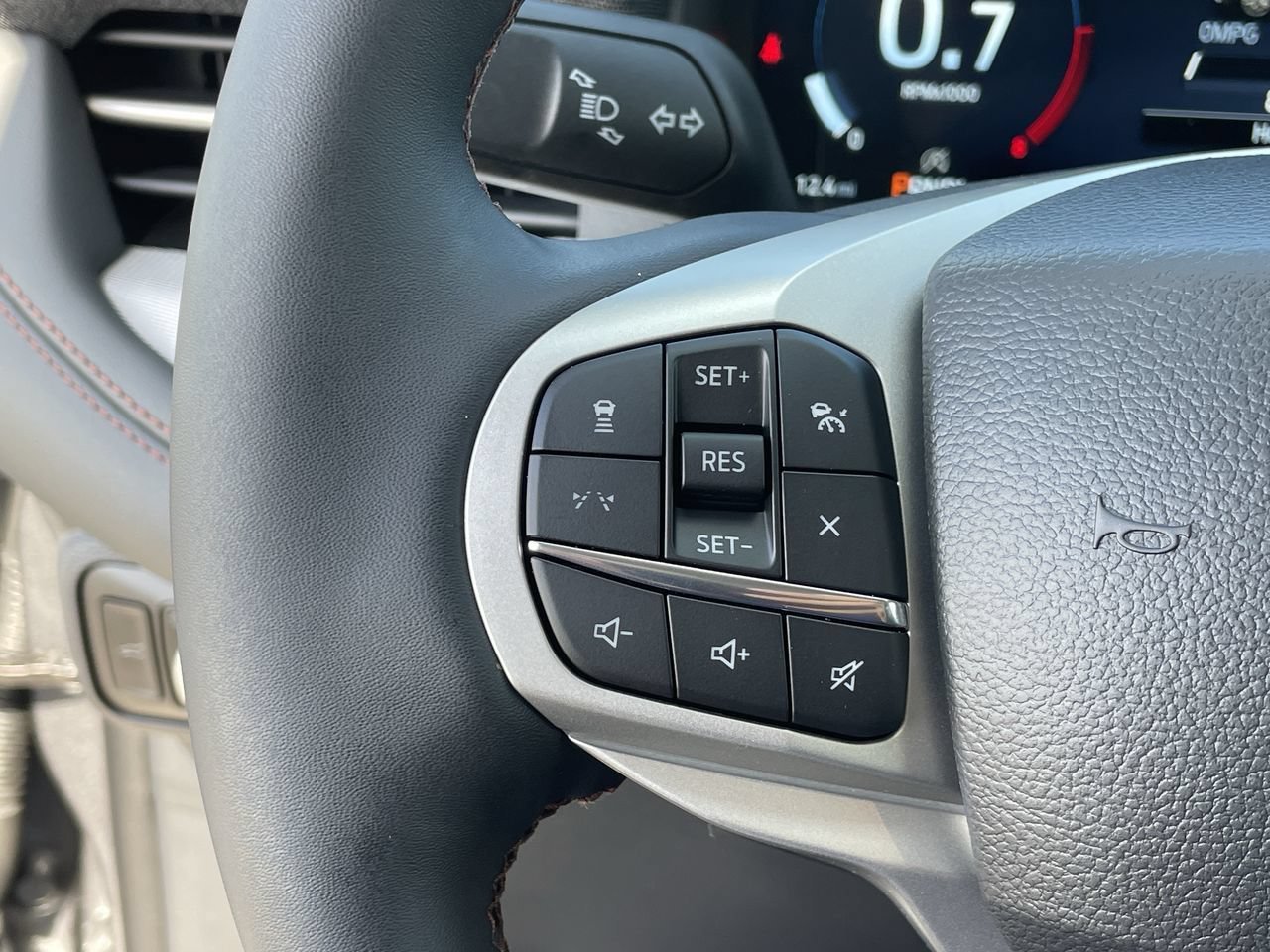 New 2026 Carbonized Gray Metallic Ford Active image 27