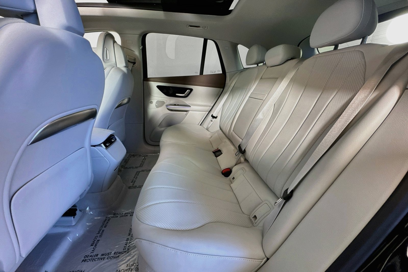 New 2027 Black Mercedes-Benz EQE 320+ image 22