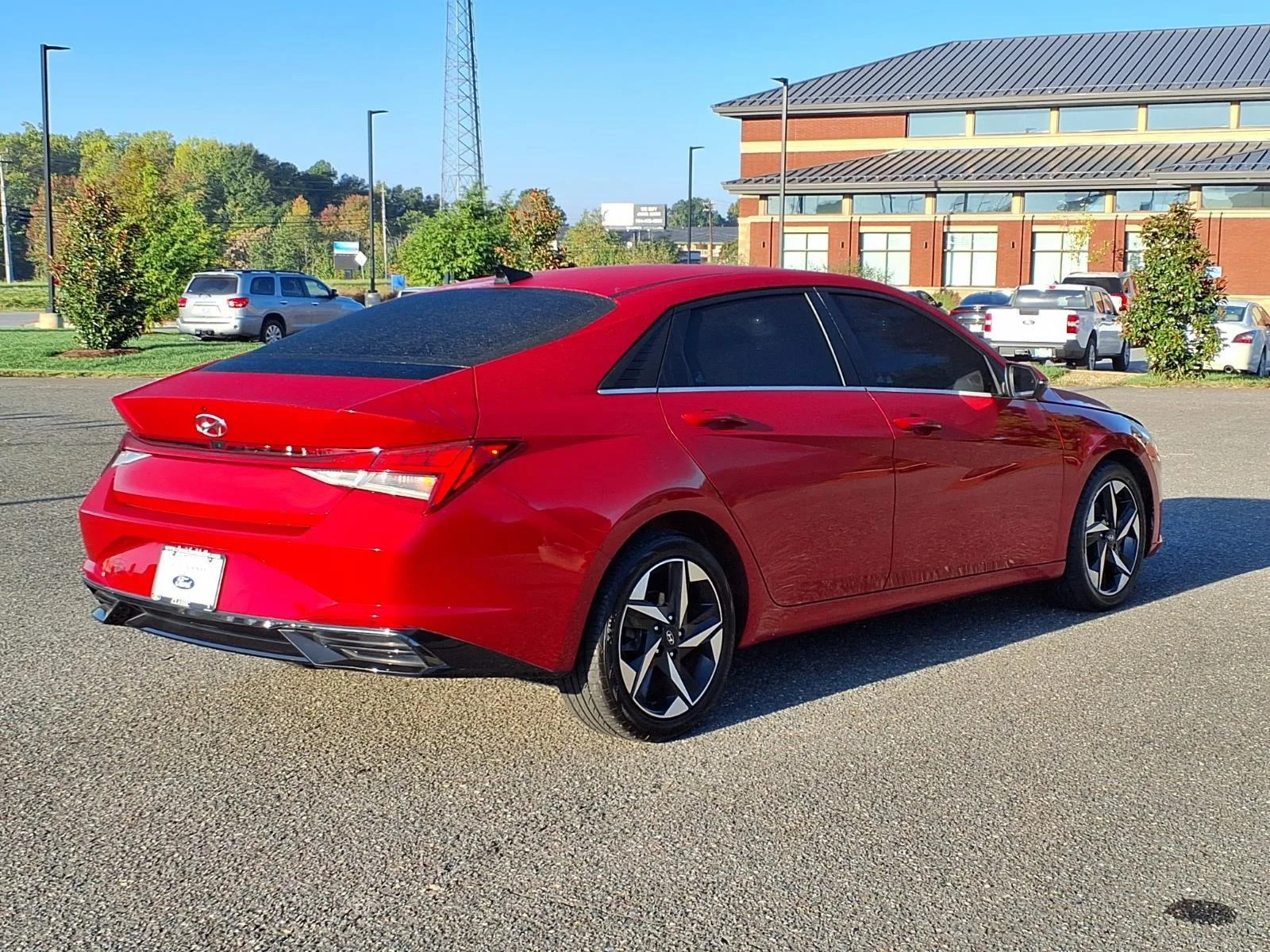 Used 2021 Calypso Red Hyundai SEL image 2