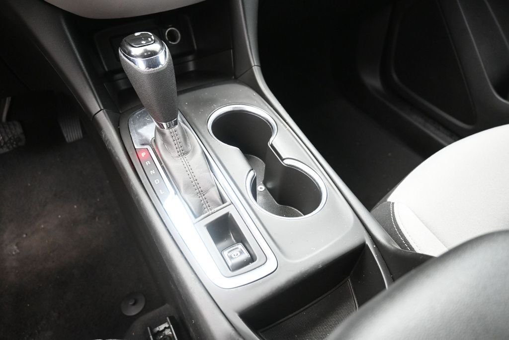 Used 2021 White Chevrolet LS image 29