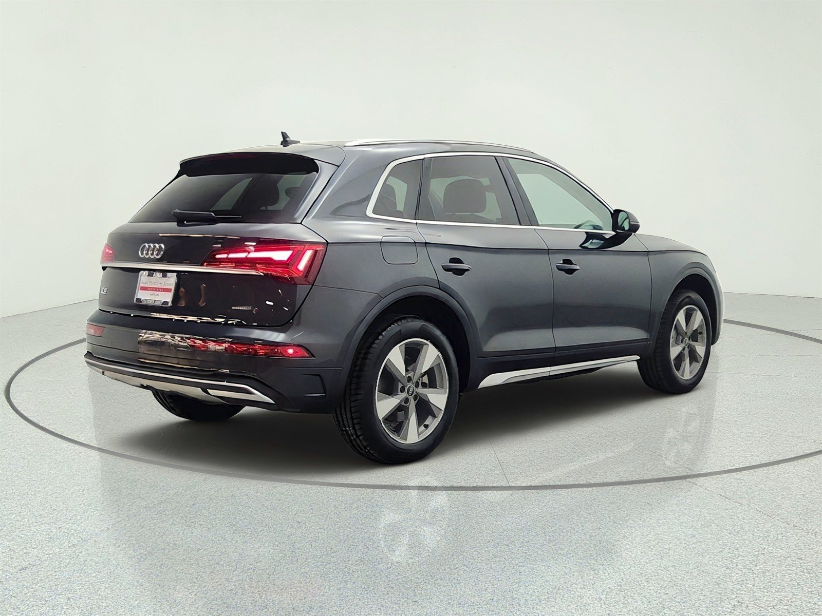 Used 2023 Manhattan Gray Metallic Audi Premium image 5