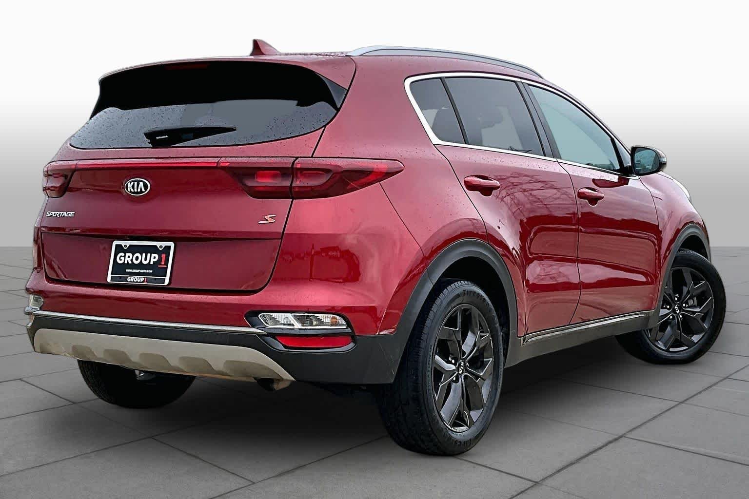 Used 2020 Hyper Red Kia S image 13