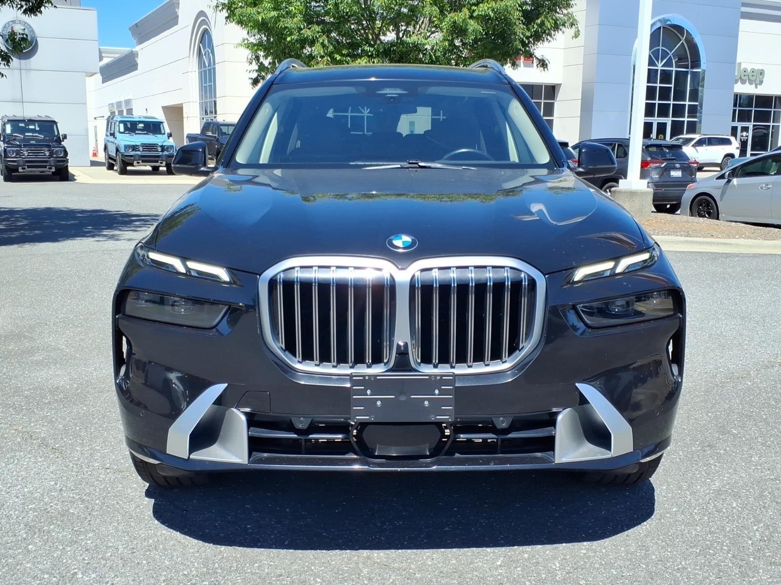 Used 2023 Black Sapphire Metallic BMW xDrive40i image 12