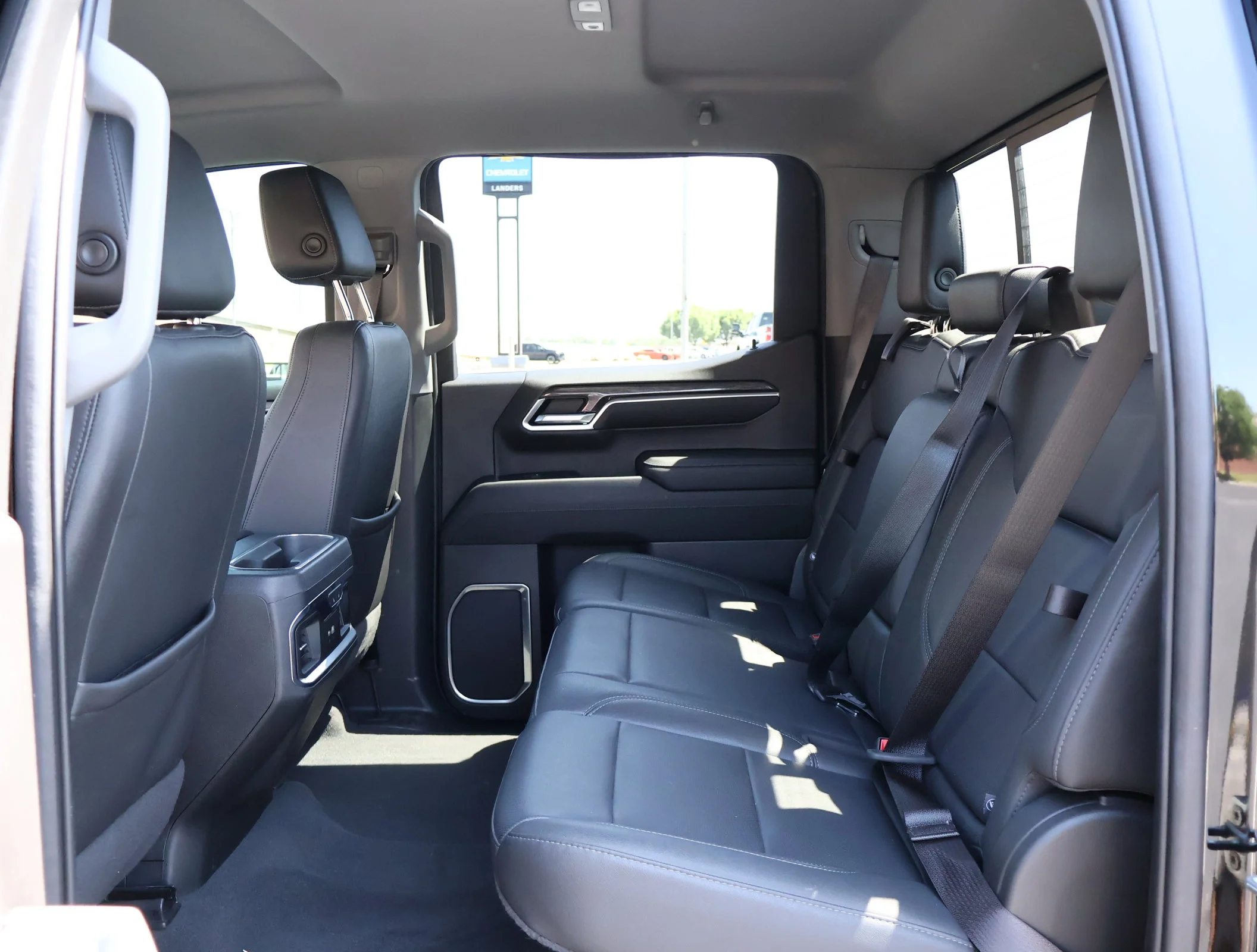 Used 2022 Black Chevrolet LTZ image 22