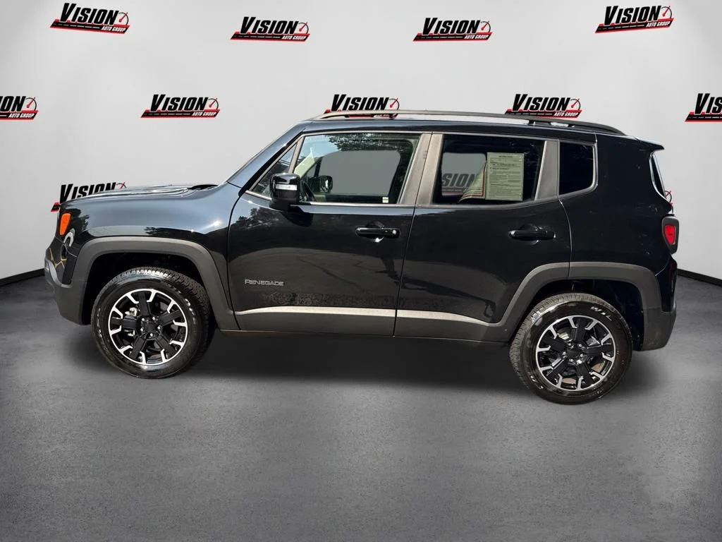 Used 2023 Black Jeep Latitude image 8