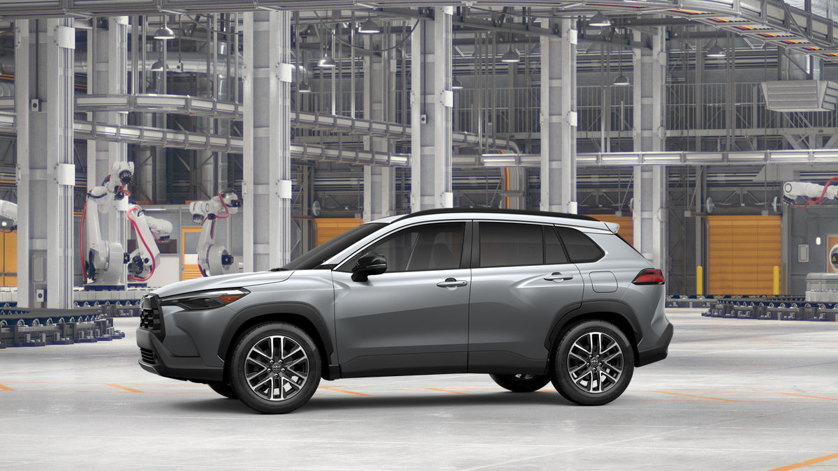 New 2026 Sonic Silver Toyota XLE image 3
