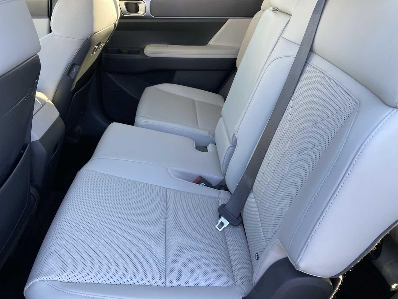 2026 Hyundai Santa Fe SEL - Photo 48