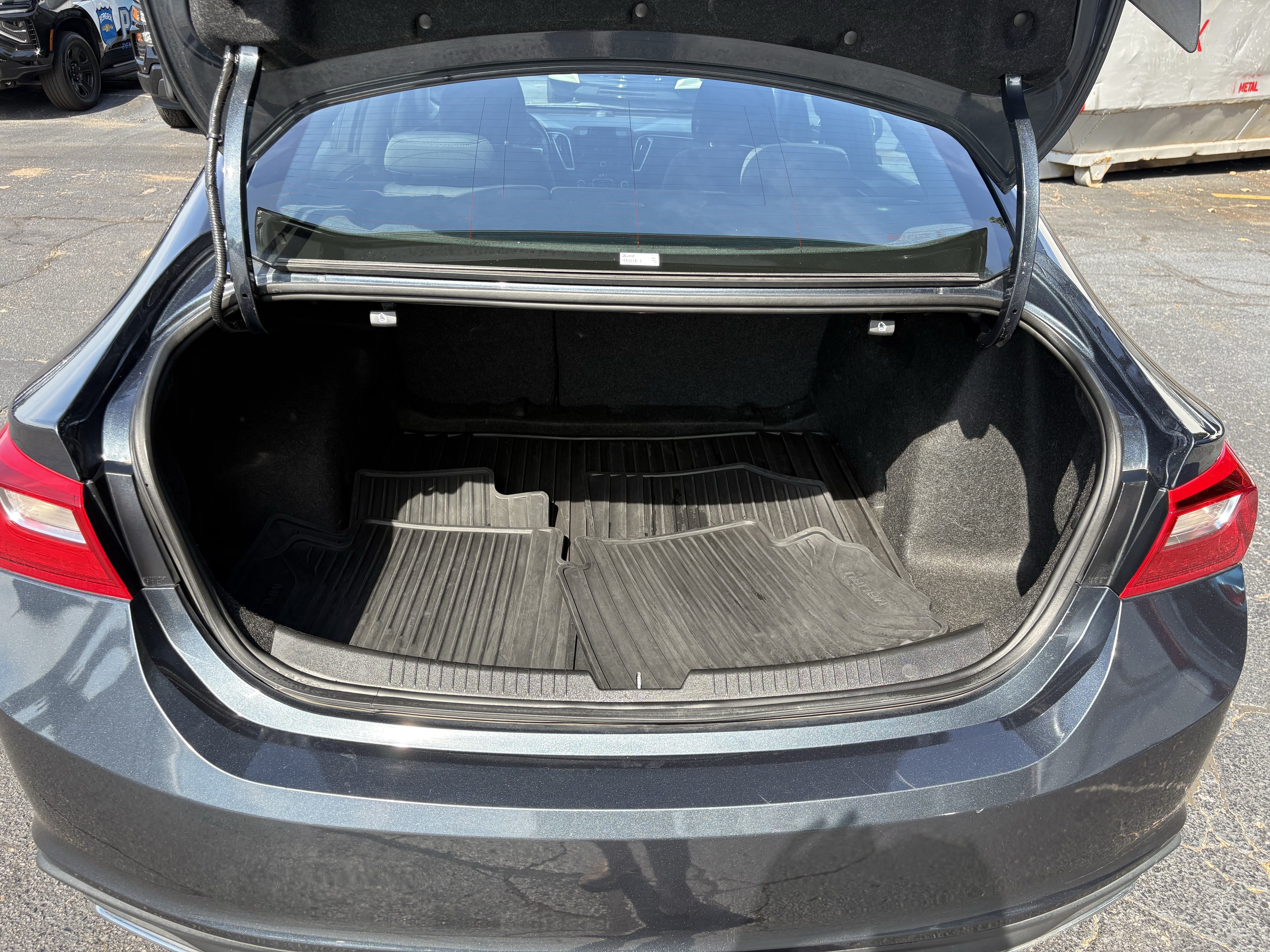 Used 2020 SHADOW GRAY METALLIC Chevrolet RS image 20
