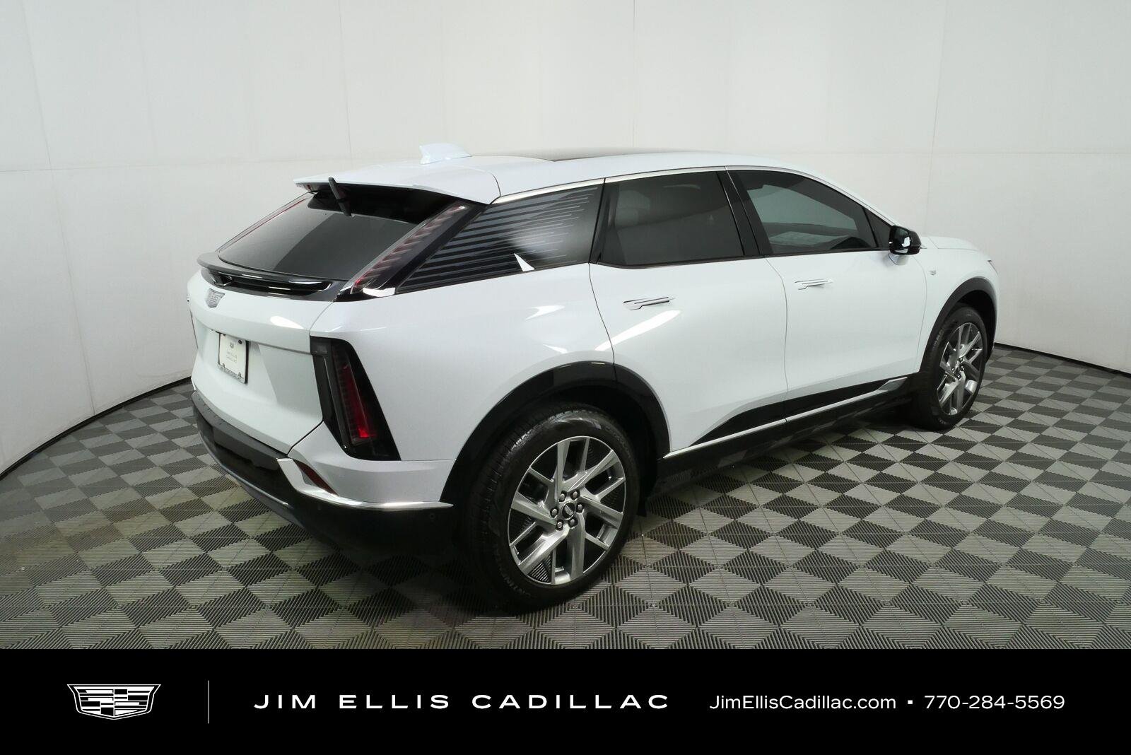 2027 Cadillac OPTIQ Luxury - Photo 42