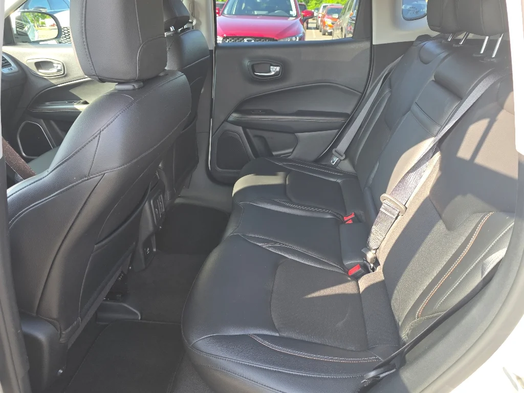 Used 2017 White Clear Coat Jeep Latitude image 28