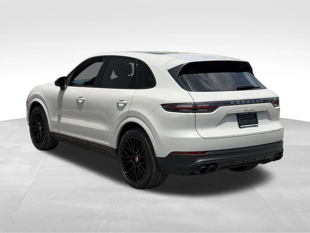 Used 2023 Black Porsche Base image 5
