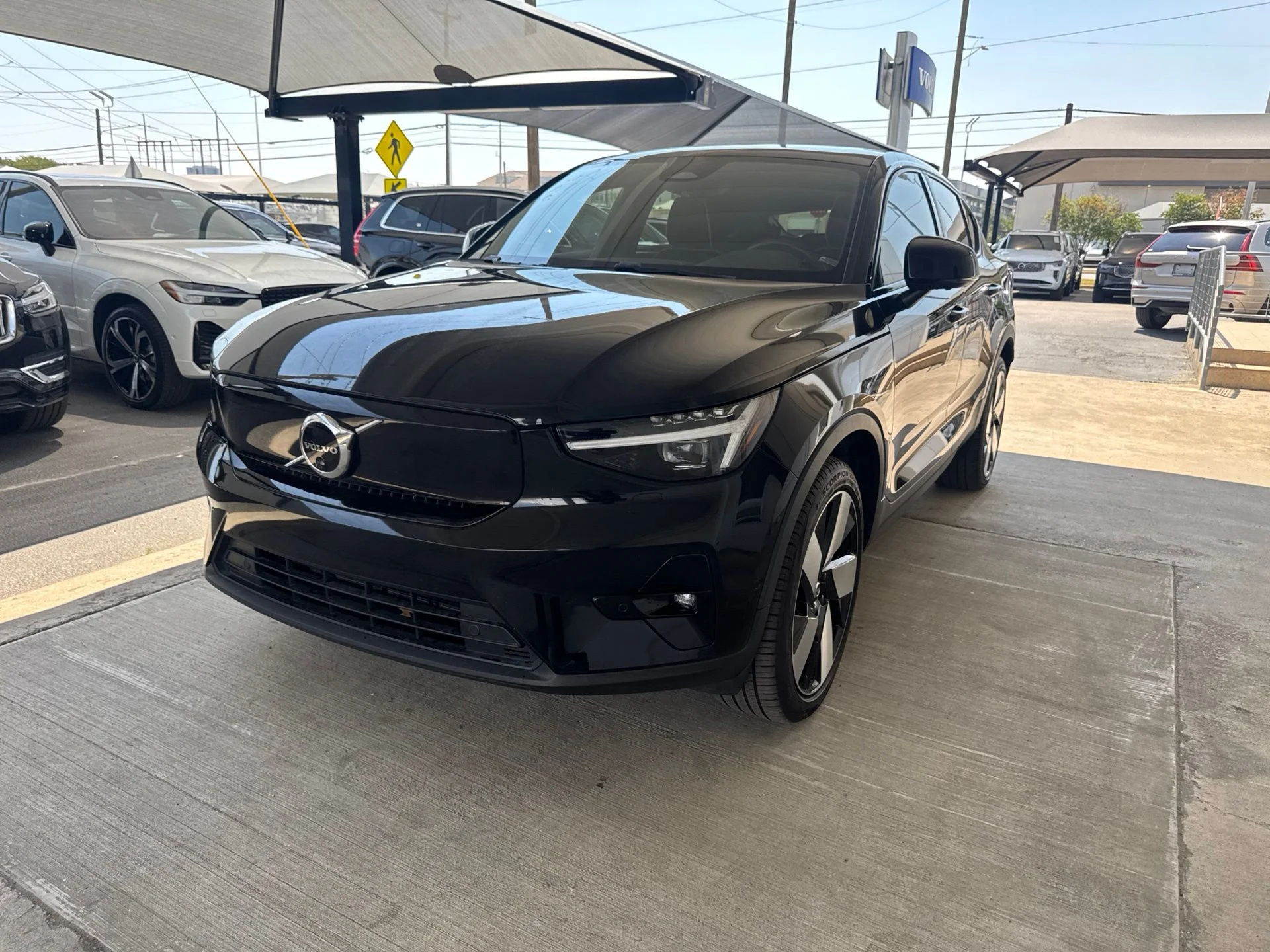 Used 2023 Black Volvo Ultimate image 1