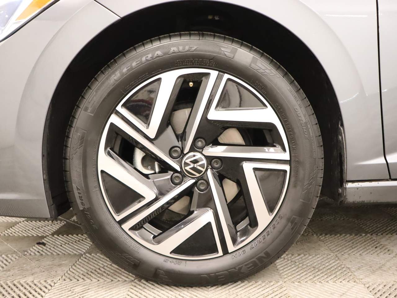 Certified Used 2024 Platinum Gray Metallic Volkswagen SEL image 7