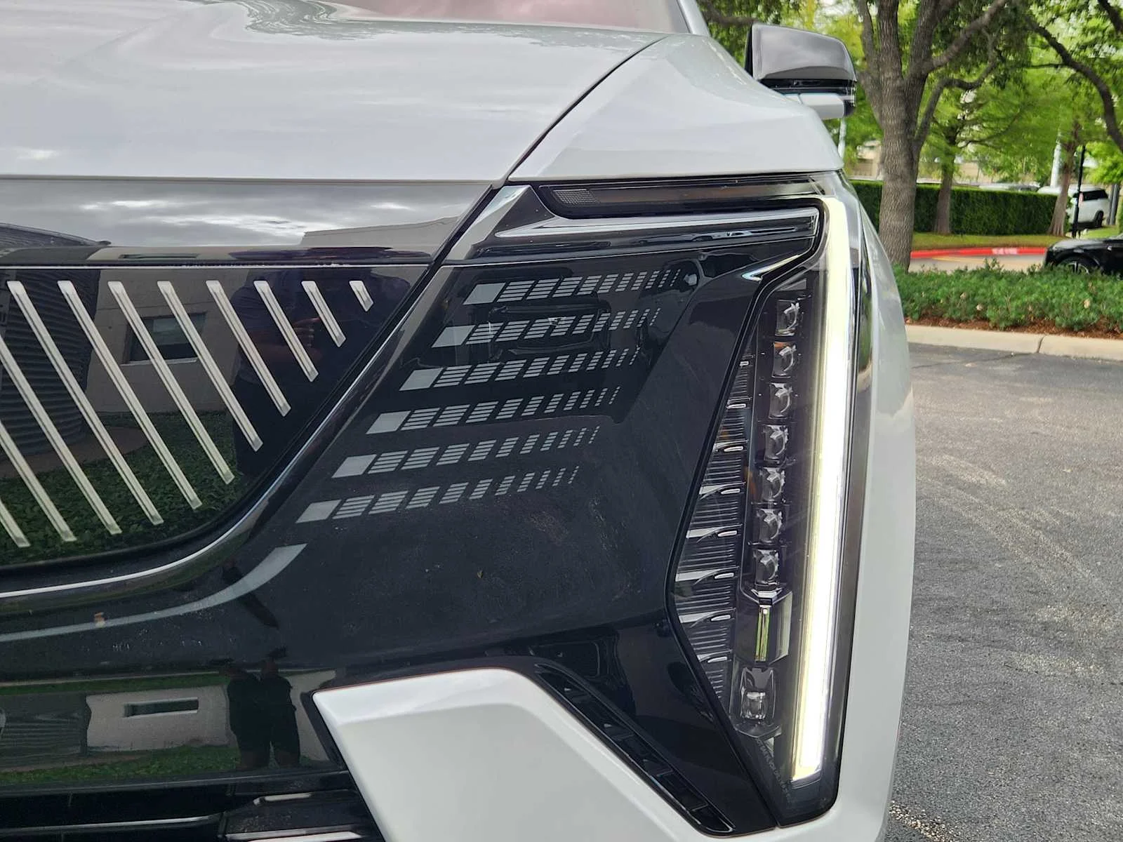 2026 Cadillac Escalade IQL Sport - Photo 6