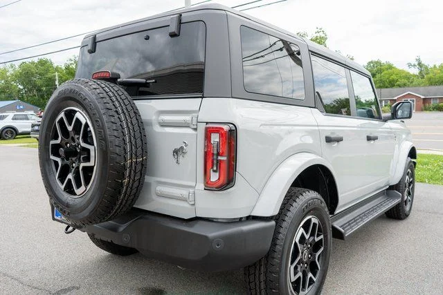 New 2026 Avalanche Gray Ford Outer Banks® image 5