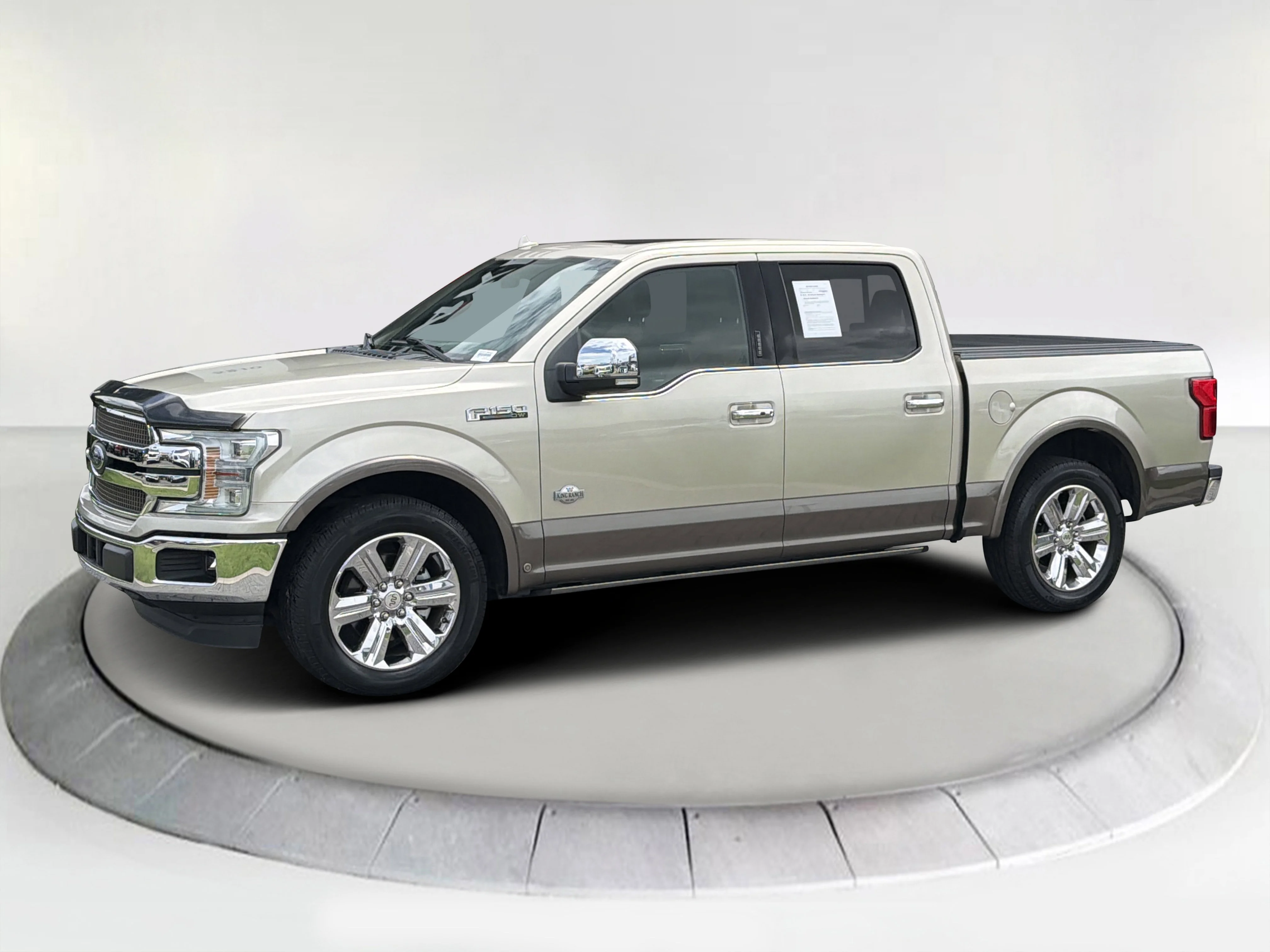 Used 2018 White Gold Ford King Ranch image 1