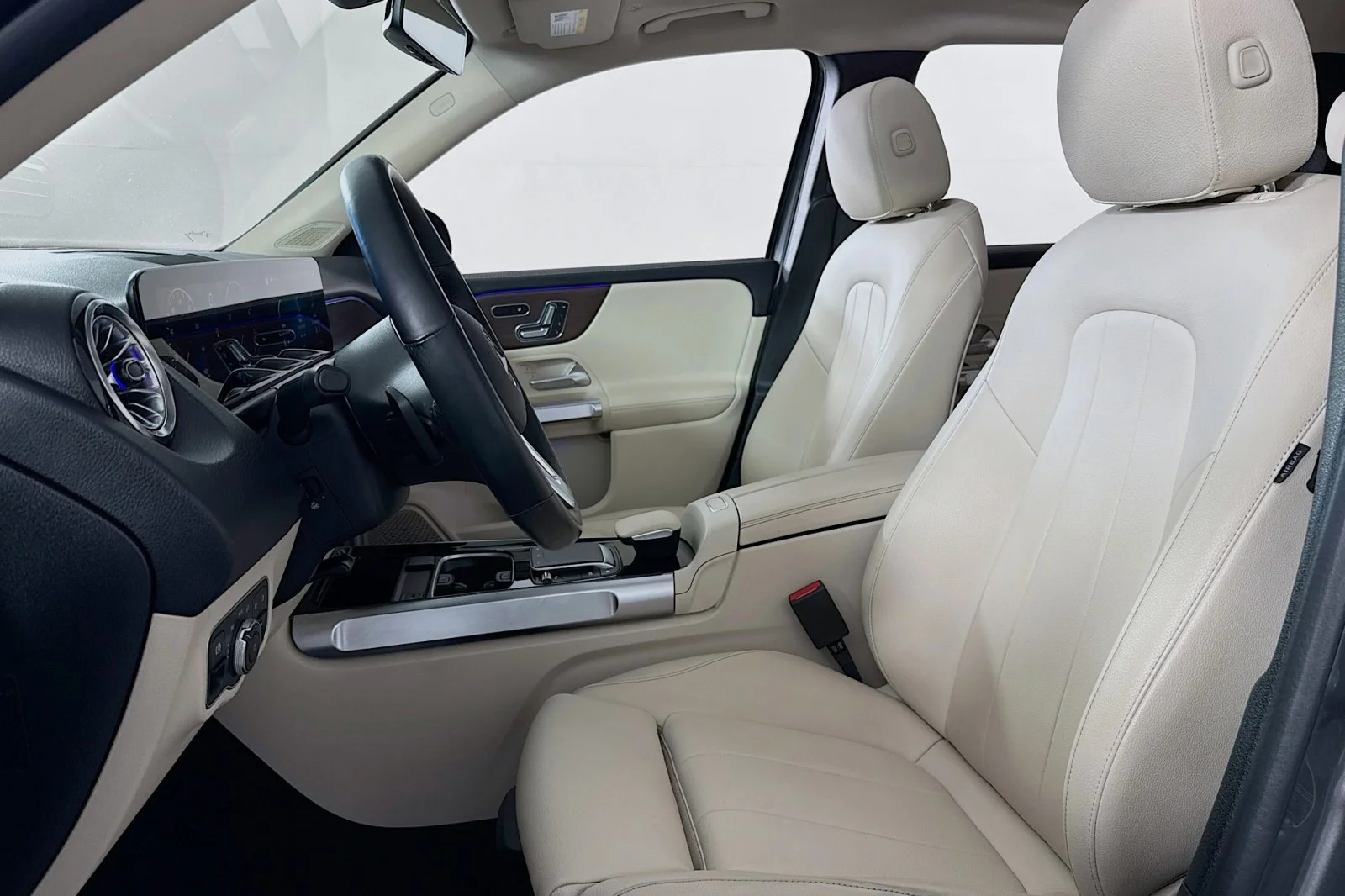 Certified Used 2023 Mountain Grey Metallic Mercedes-Benz 250 image 19