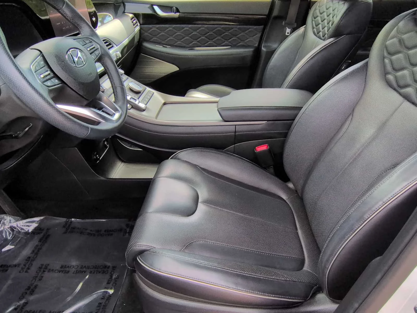 Used 2022 White Hyundai Calligraphy image 17