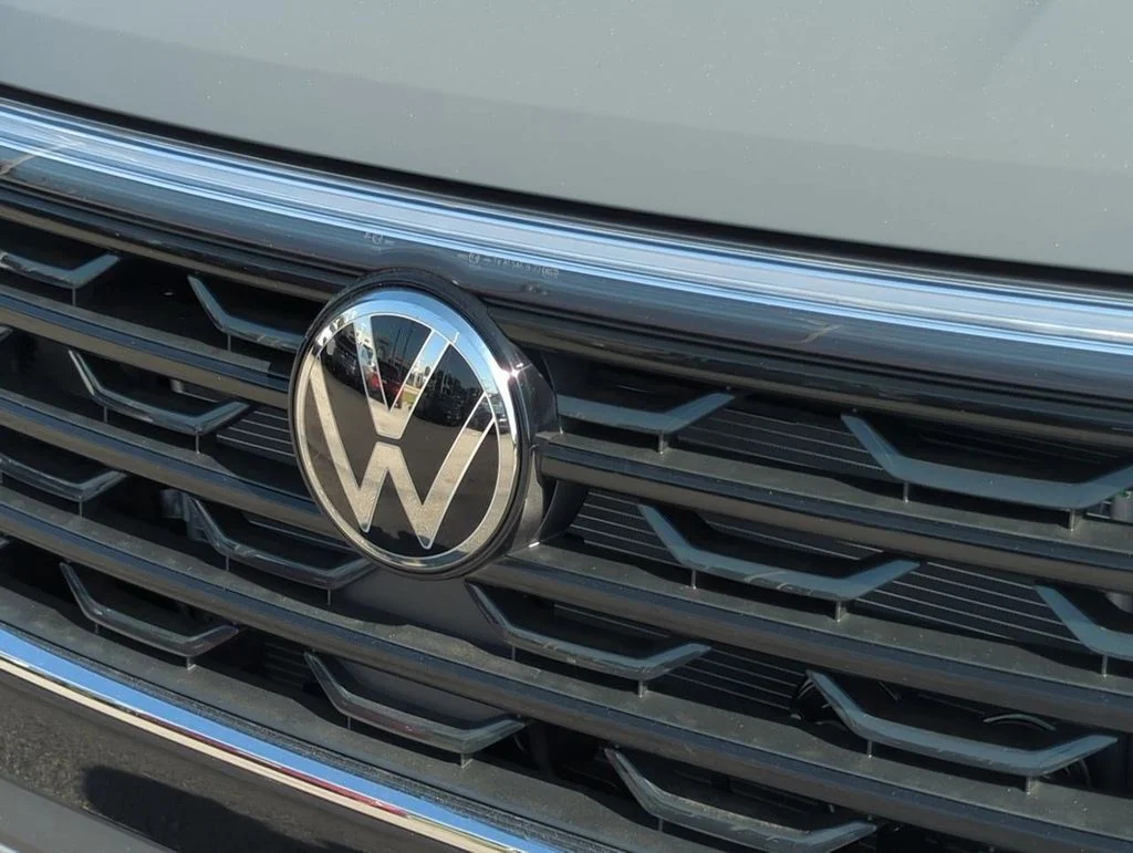 New 2026 Gray Volkswagen 2.0T SEL image 29
