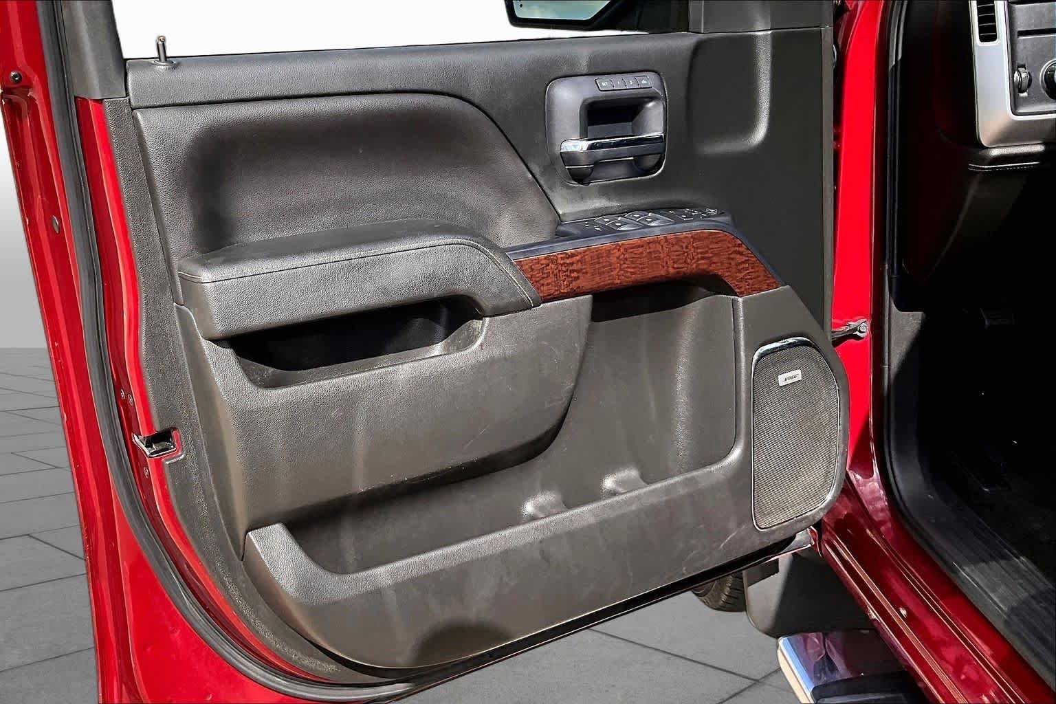 Used 2018 Red Quartz Tintcoat GMC SLT image 21