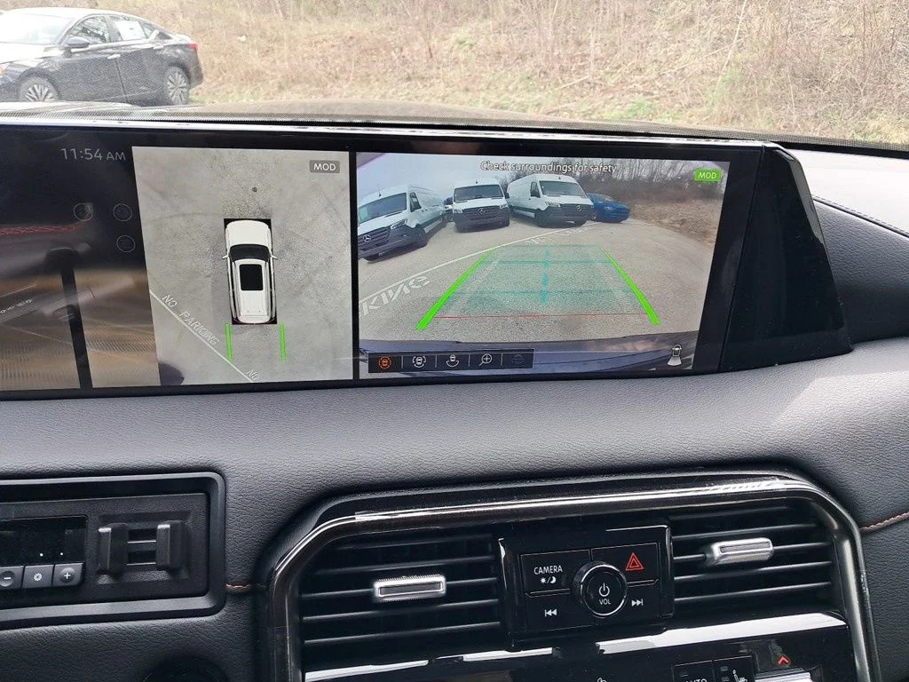 2025 Nissan Armada PRO-4X - Photo 21