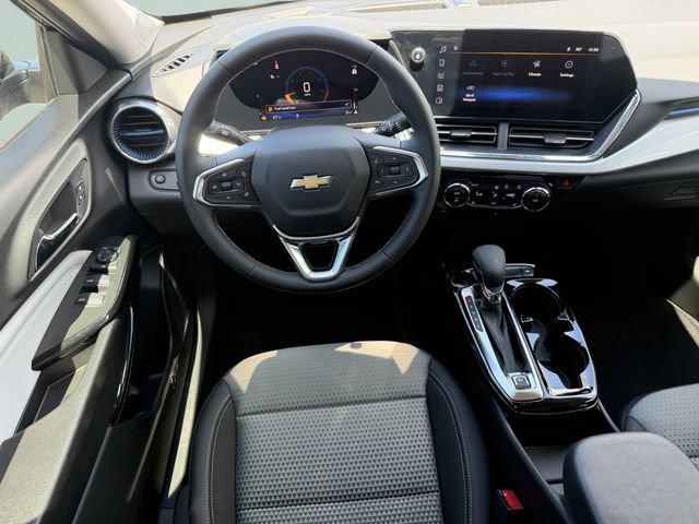 2026 Chevrolet Trax LT - Photo 16
