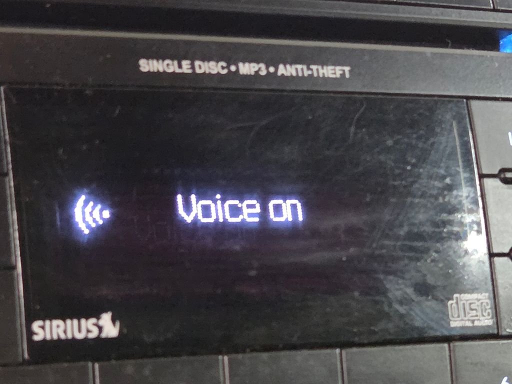 Used 2015 Black Dodge SXT image 29