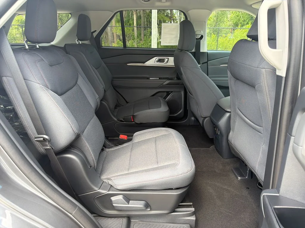 New 2026 Gray Ford Active image 28