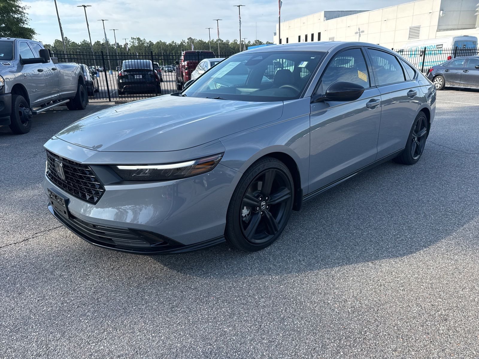 2024 Honda Accord Hybrid Sport-L's photo