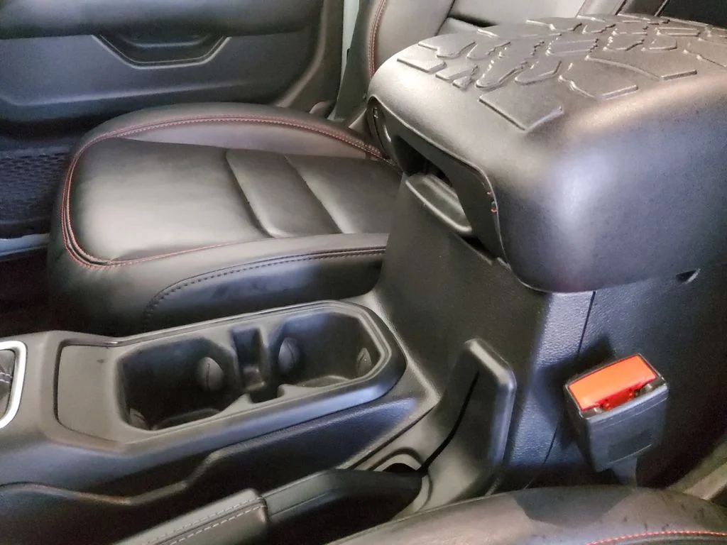 Used 2024 Gray Jeep Rubicon X image 23