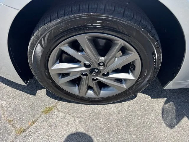 Used 2019 Silver Kia LX image 16