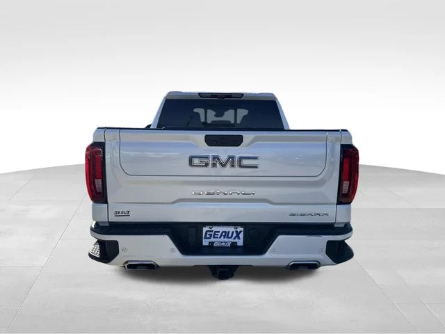 Used 2023 White GMC Denali Ultimate image 13